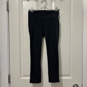 Lululemon cropped leggings with mesh cutout